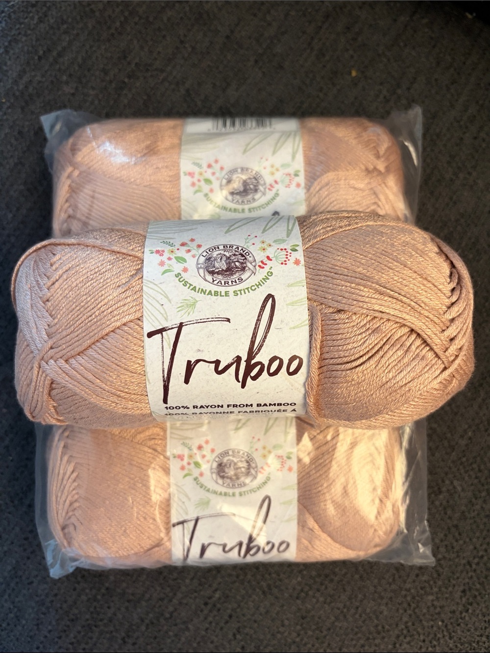 Lion Brands Bamboo Rayon Yarn - 4 balls